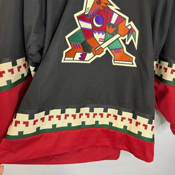 Vintage PHOENIX COYOTES Hockey Jersey CCM NHL Jersey Arizona Sz L Sz L - Picture 9 of 13
